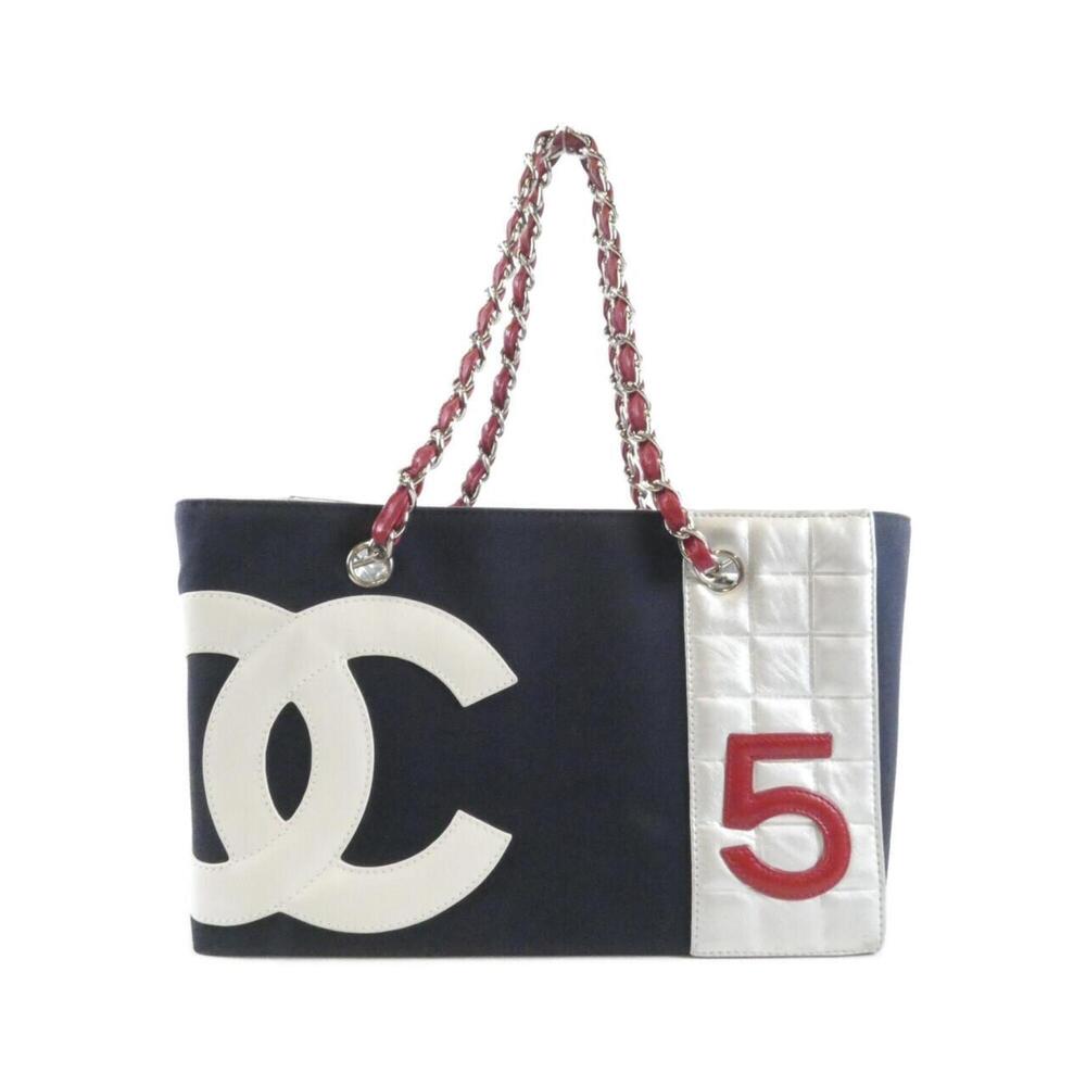 Chanel 18643 handbag